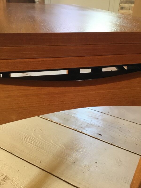 Liftable coffee table