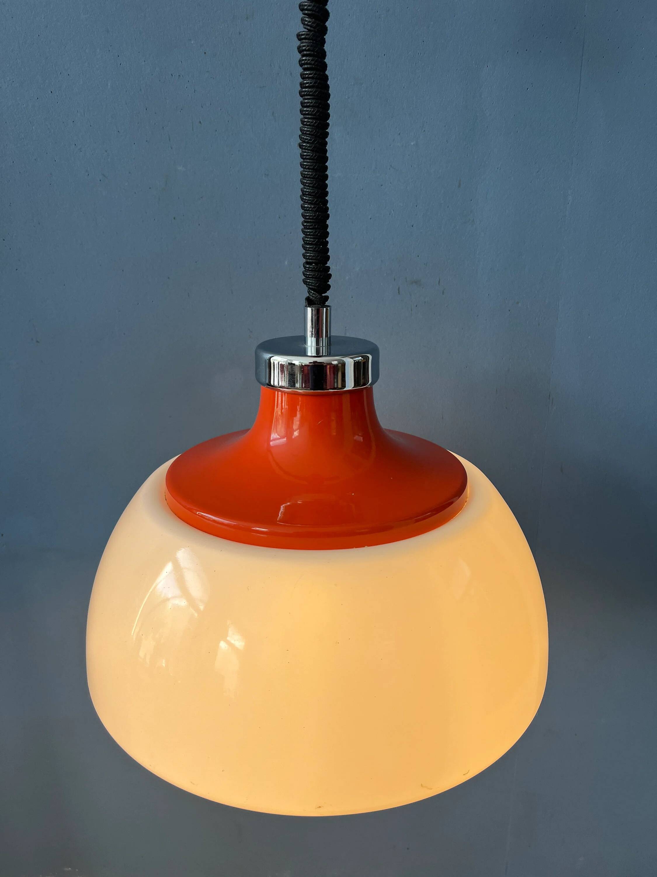 Suspension Space Age massive in white plexiglass Mid-Century with a red top cap.