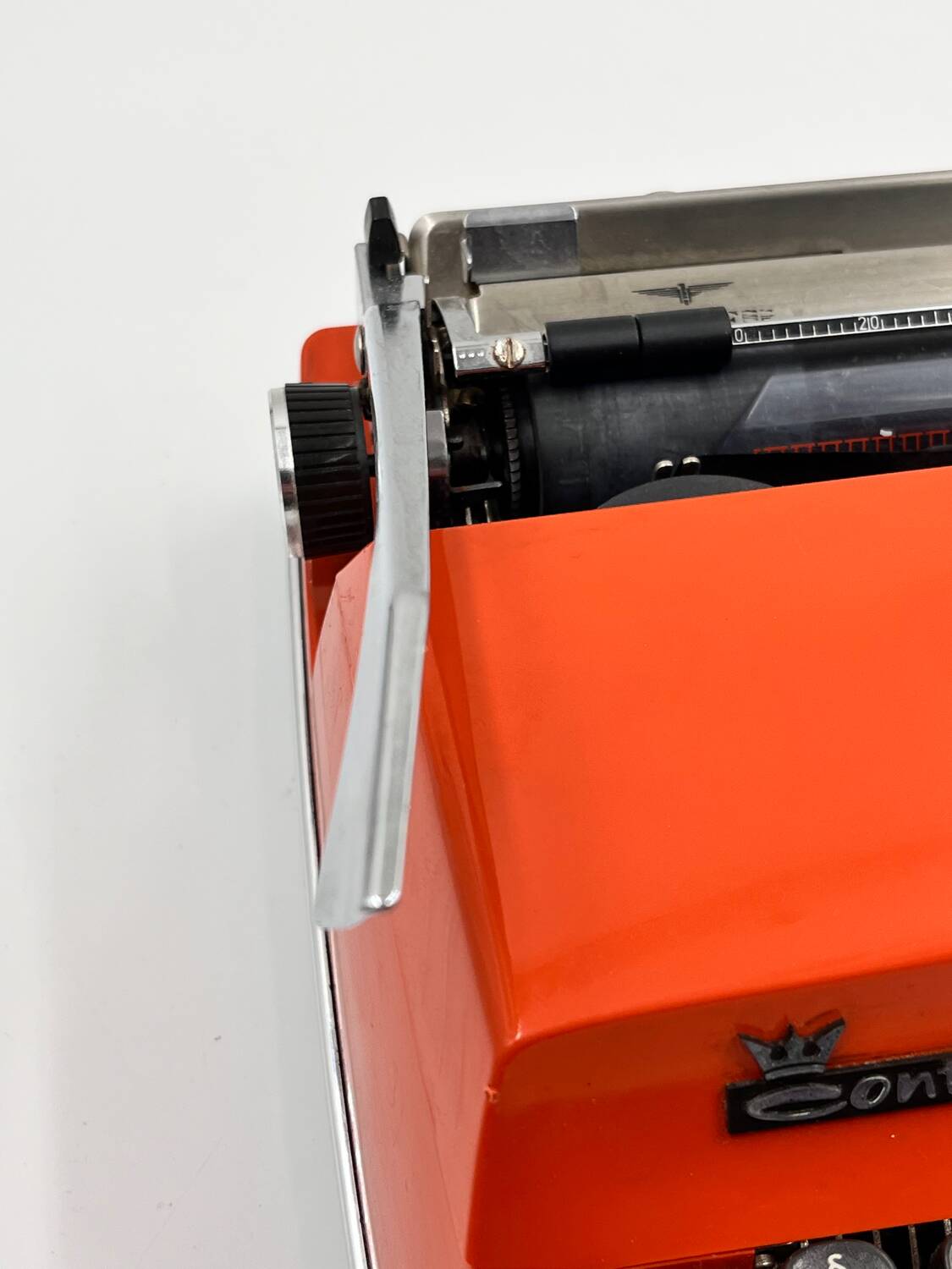 Condessa Adler typewriter