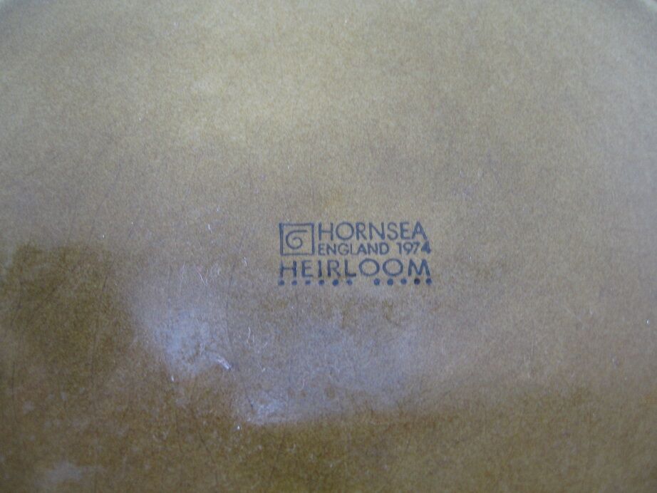 Ceramic covered jar English 70's