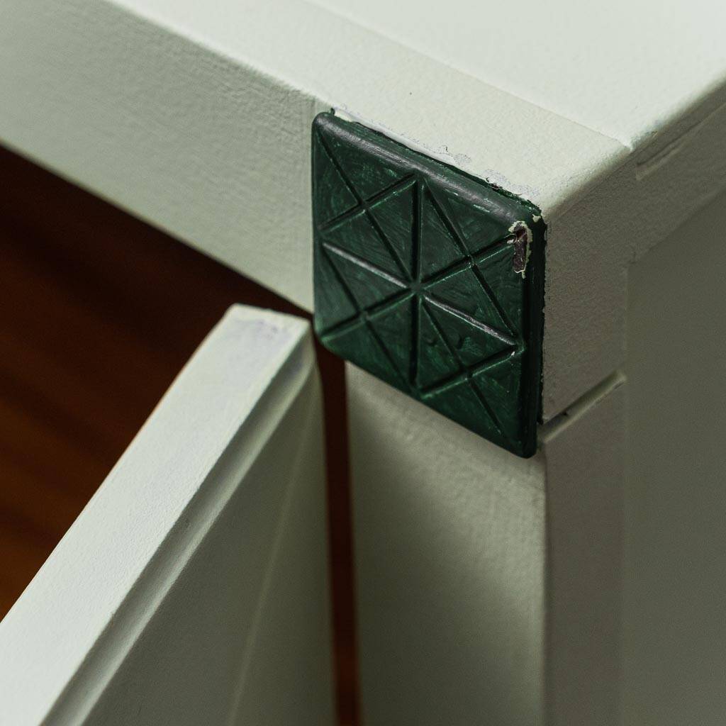 Buffet en legno inserti en pelle verde anni '60 vintage modernariato