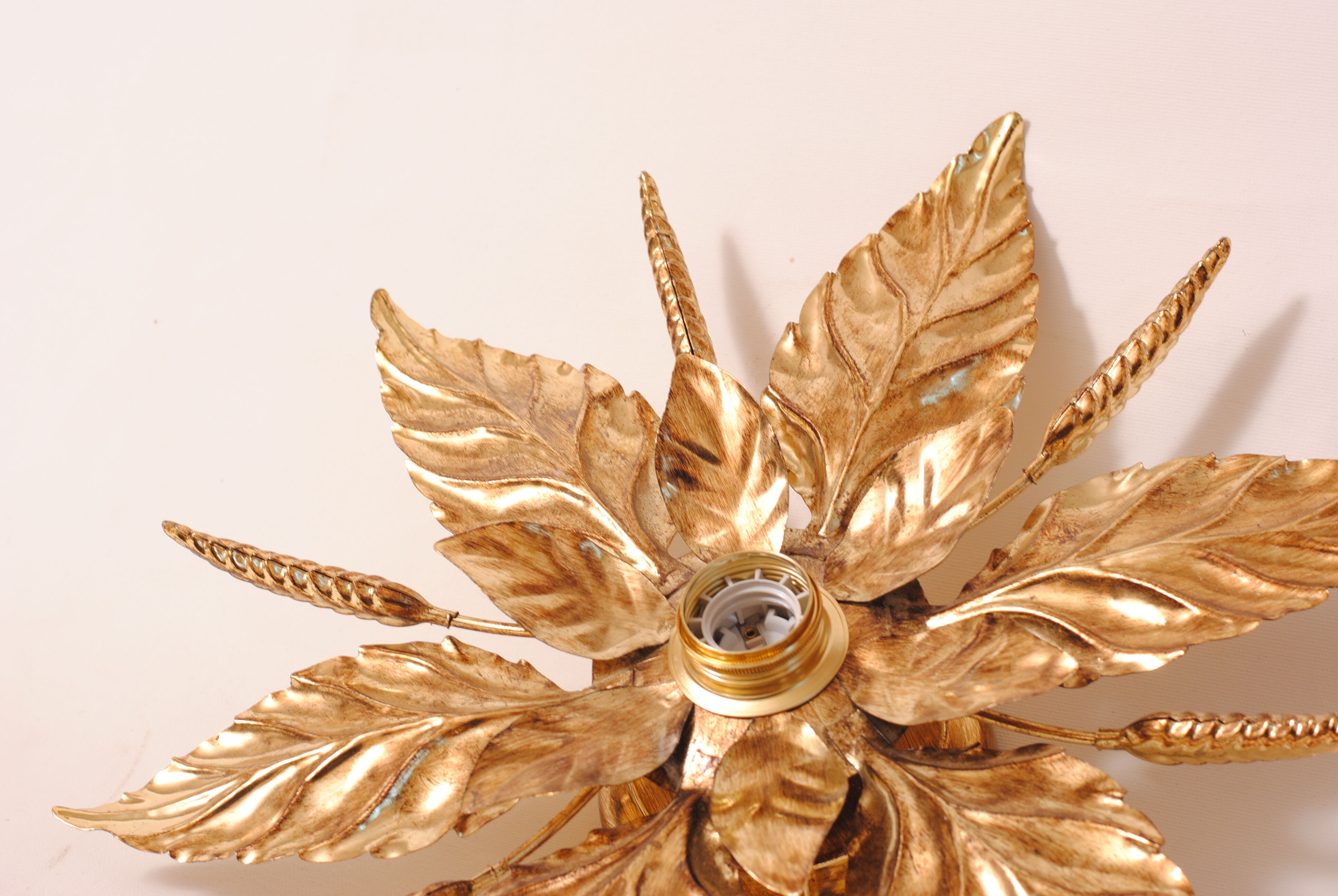 Ceiling lamp flower golden leaves