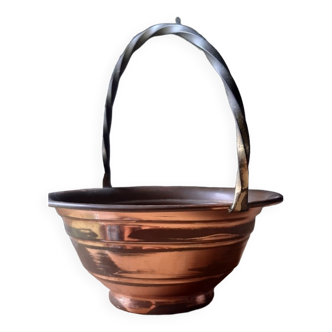 Copper pot