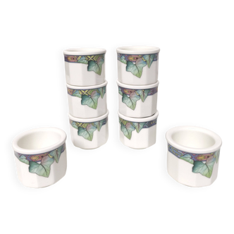 Lot of 8 Villeroy and Boch Pasadena porcelain egg cups with floral decoration