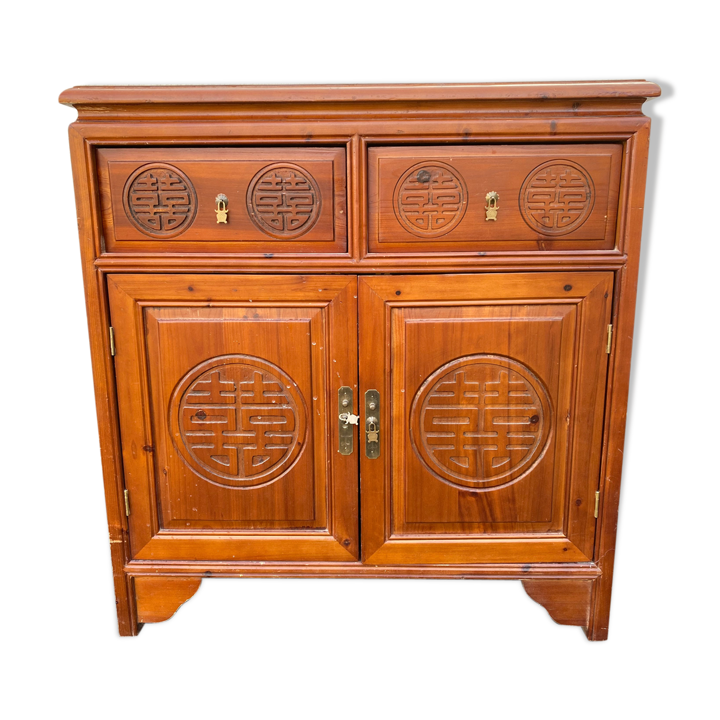 Buffet down chinese décor