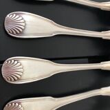 Silver-stamped cropped cut-outs with shell pattern