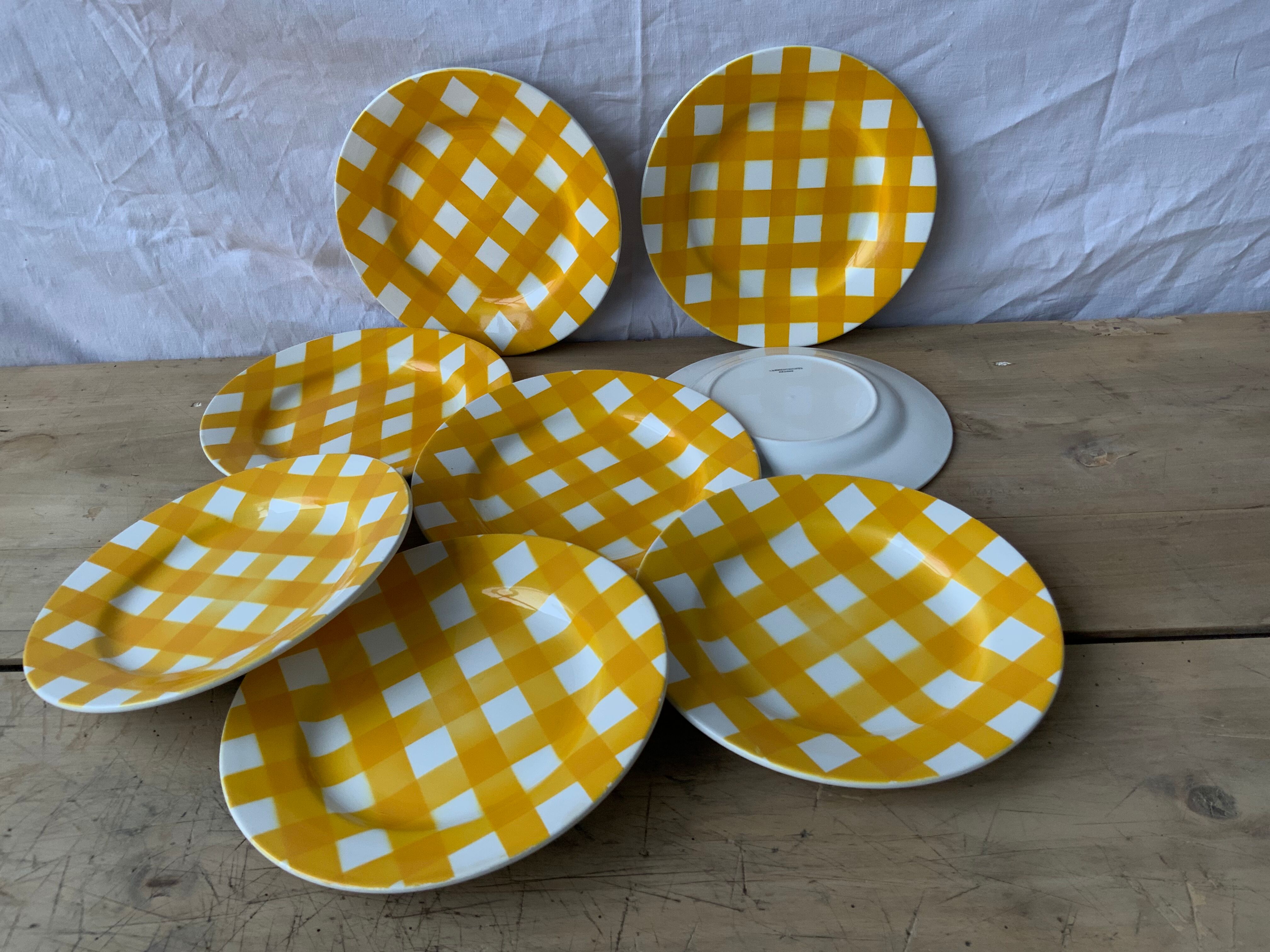 Vintage checkered plates