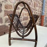 Porte revue en osier vintage