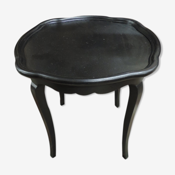 Table d'appoint relookée noire