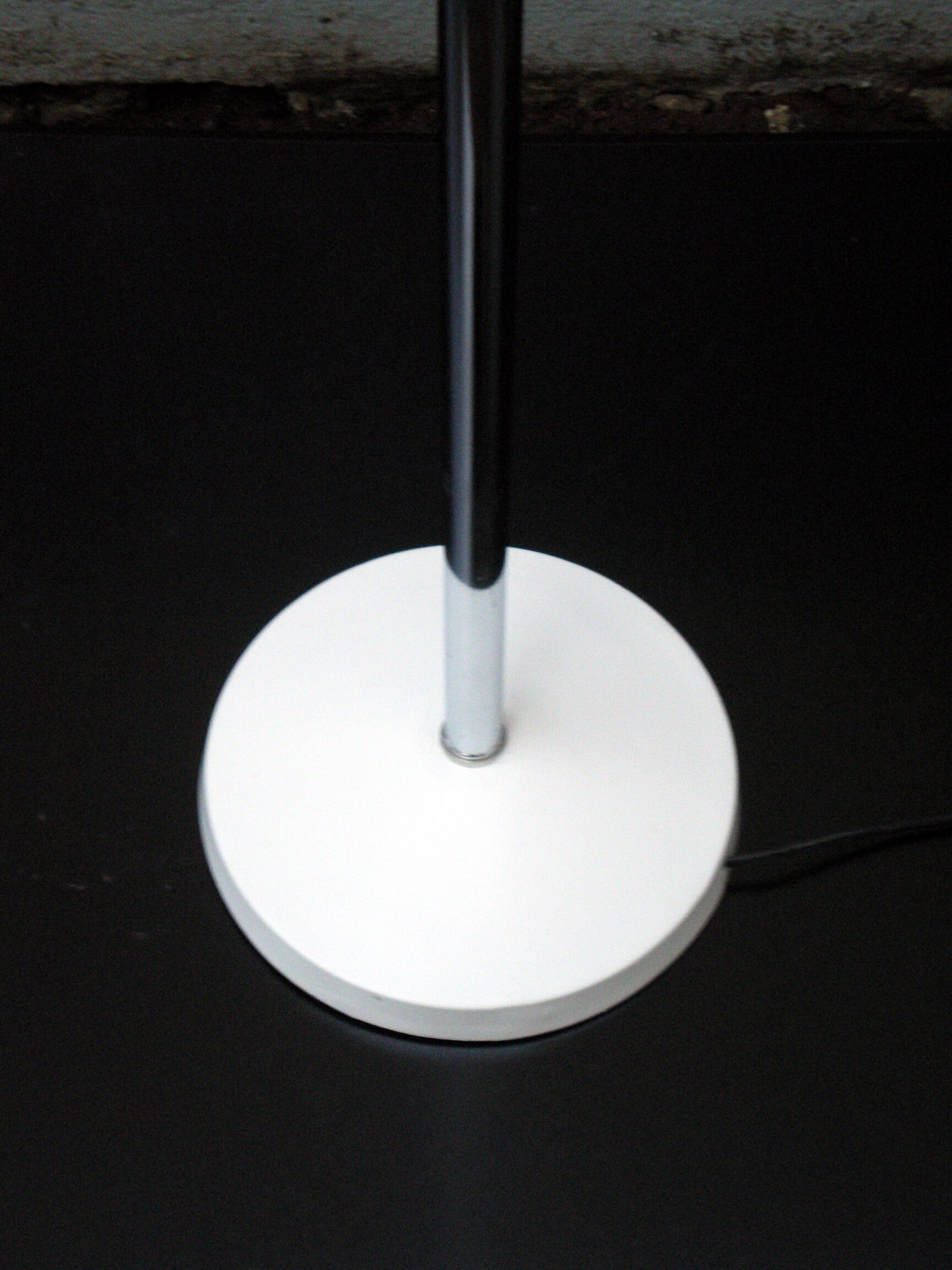 Italian lamppost has balanced from the 70s