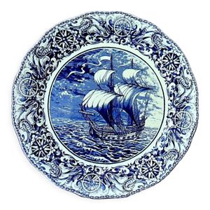 Plat en faïence bleu blanc centré