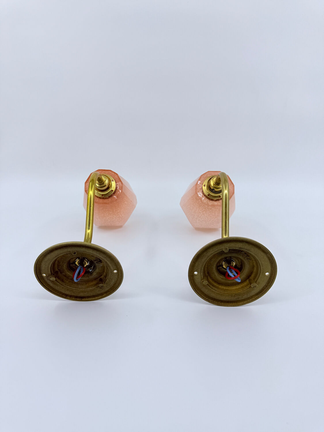 Paire d'appliques col de cygne