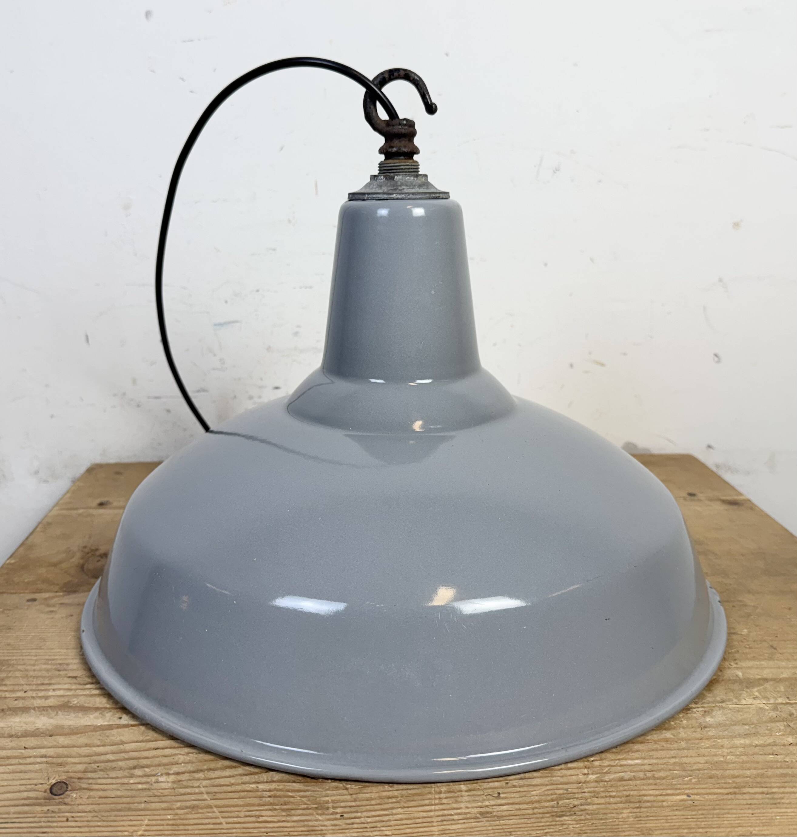 Industrial British Grey Enamel Factory Pendant Lamp, 1960s