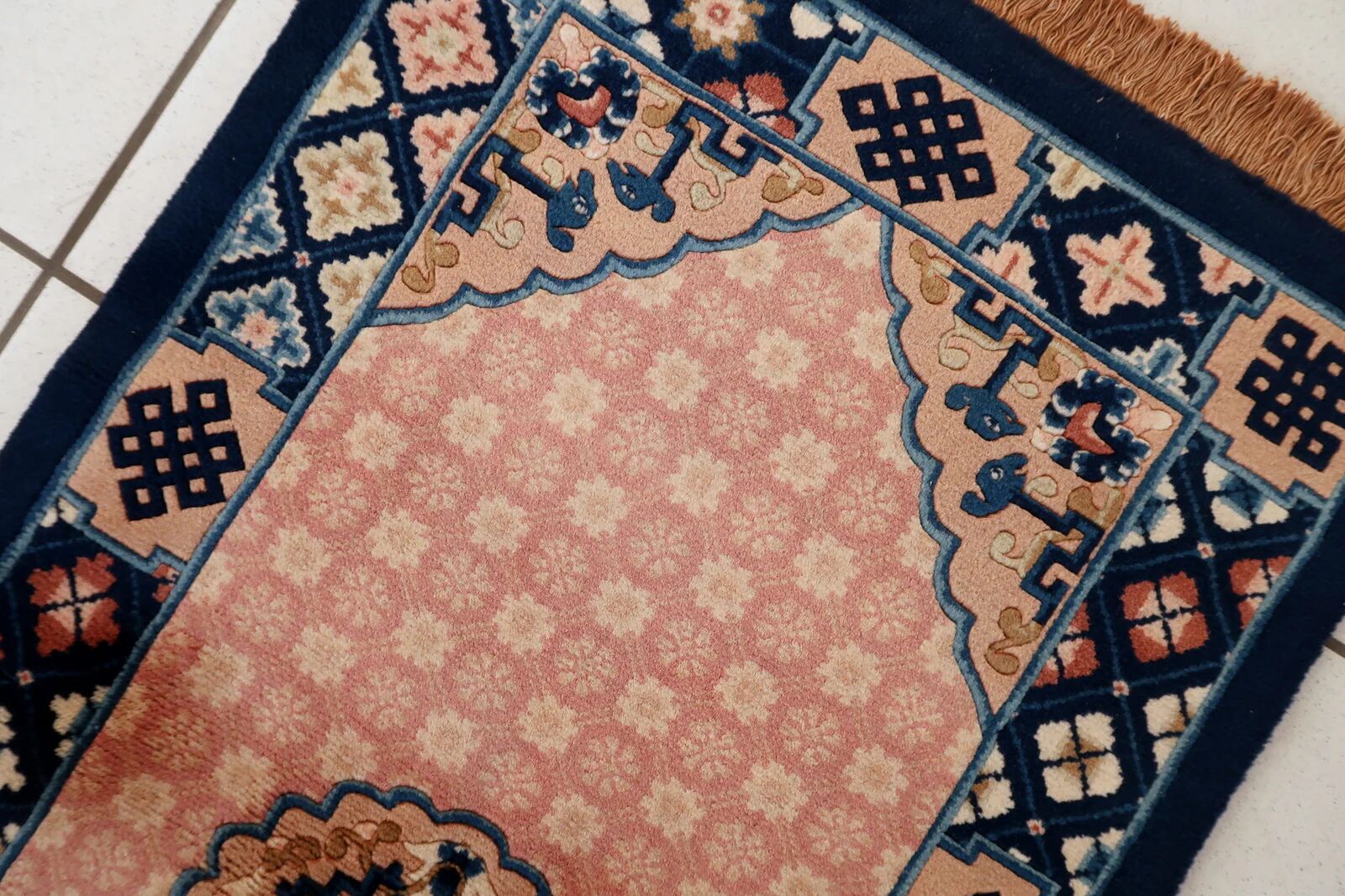 Antique 1930s Chinese Art Deco rug 64cm x 123cm - 1C1261