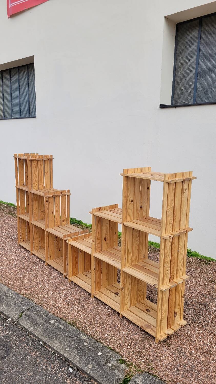 Pair of vintage pine "staircase" bookcase shelves - 1970s