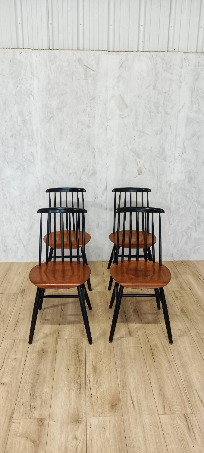 Série de 4 chaises Fanett par Tapiovaara