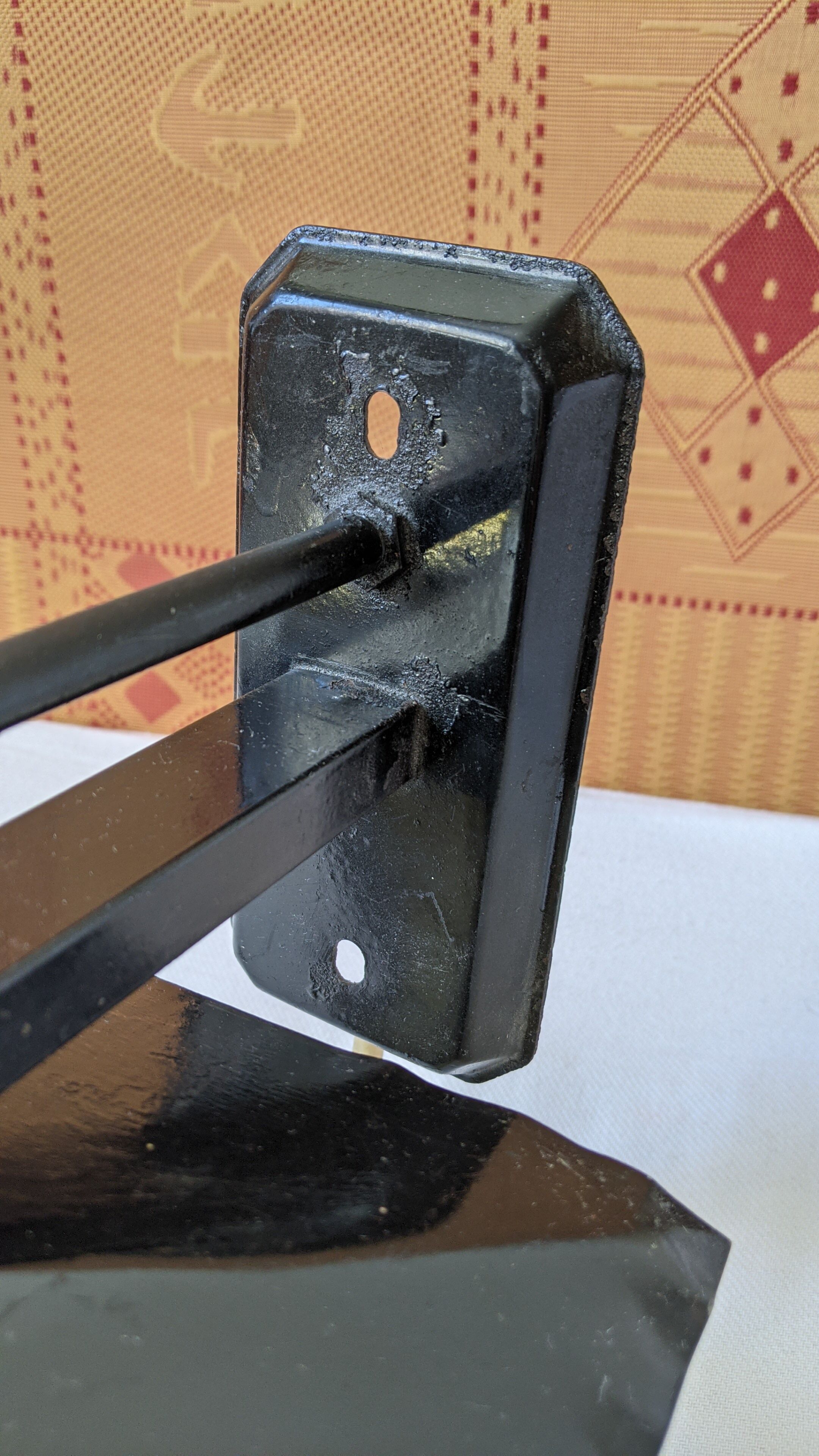 Pretty iron and glass lantern In very good condition black iron color of yellow glass relief circ