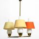 Lampe de plafond en laiton du milieu du siècle avec des abat-jours en verre et en tissu par JT Kalmar