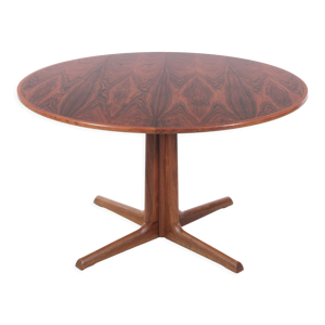 Table de repas scandinave