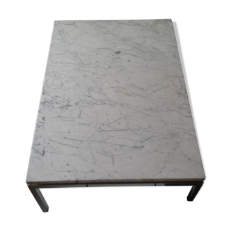 Marble coffee table