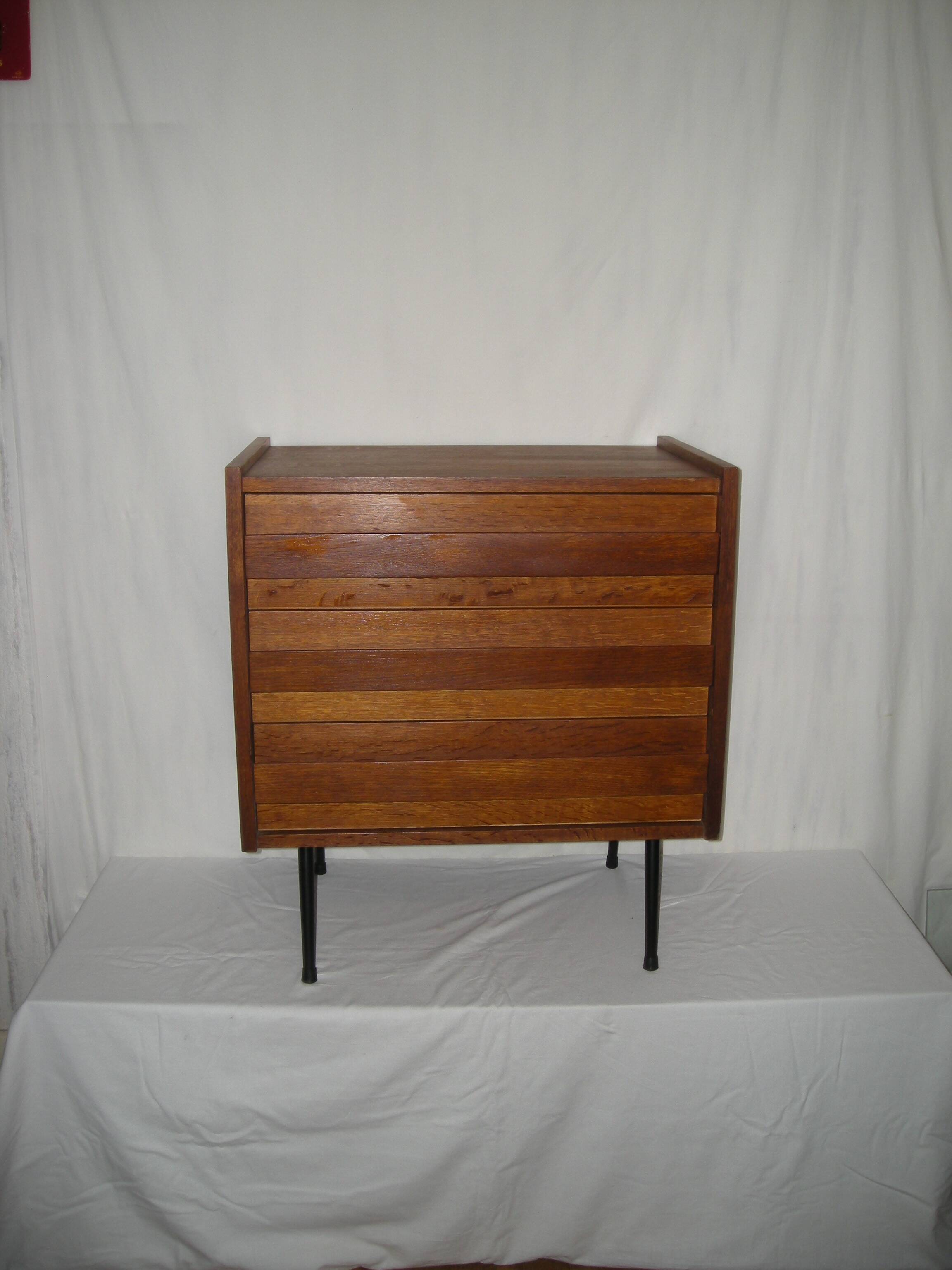 Tubauto chest of drawers from the 50s
