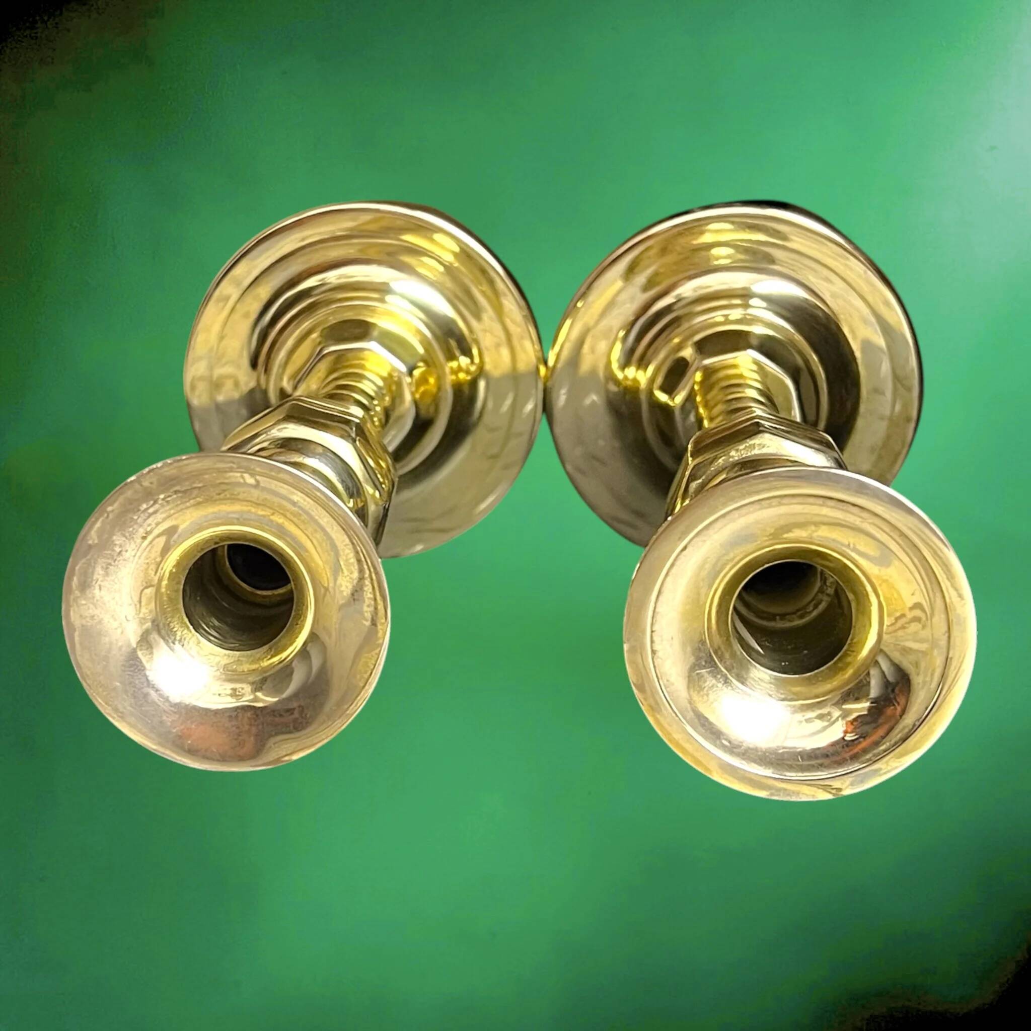 Pair of English polished brass candlesticks – vintage candle holders made in England – elegant classic decoration