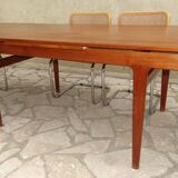 Scandinavian table in expandable teak 1960