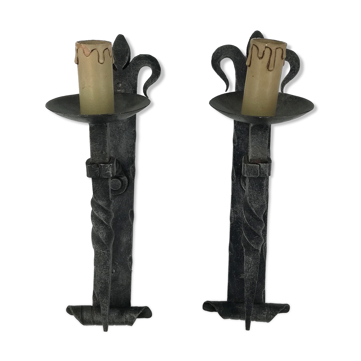 Pair of wrought iron wall light