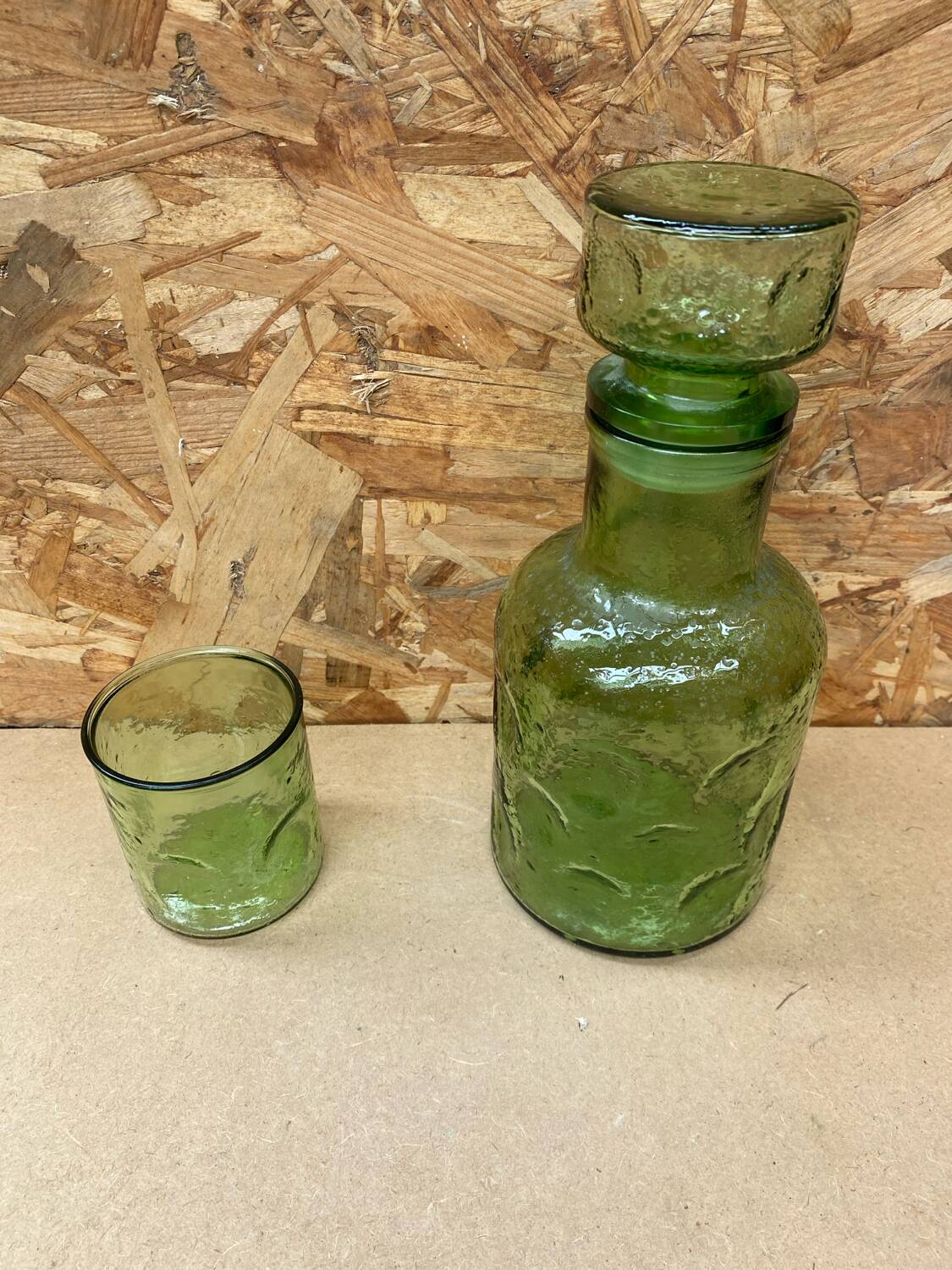 Old Orangeade Carafe Service + 6 Green Molded Glass Glasses 1970 Vintage