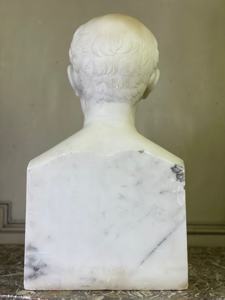 Male bust in Carrara marble, 19th century