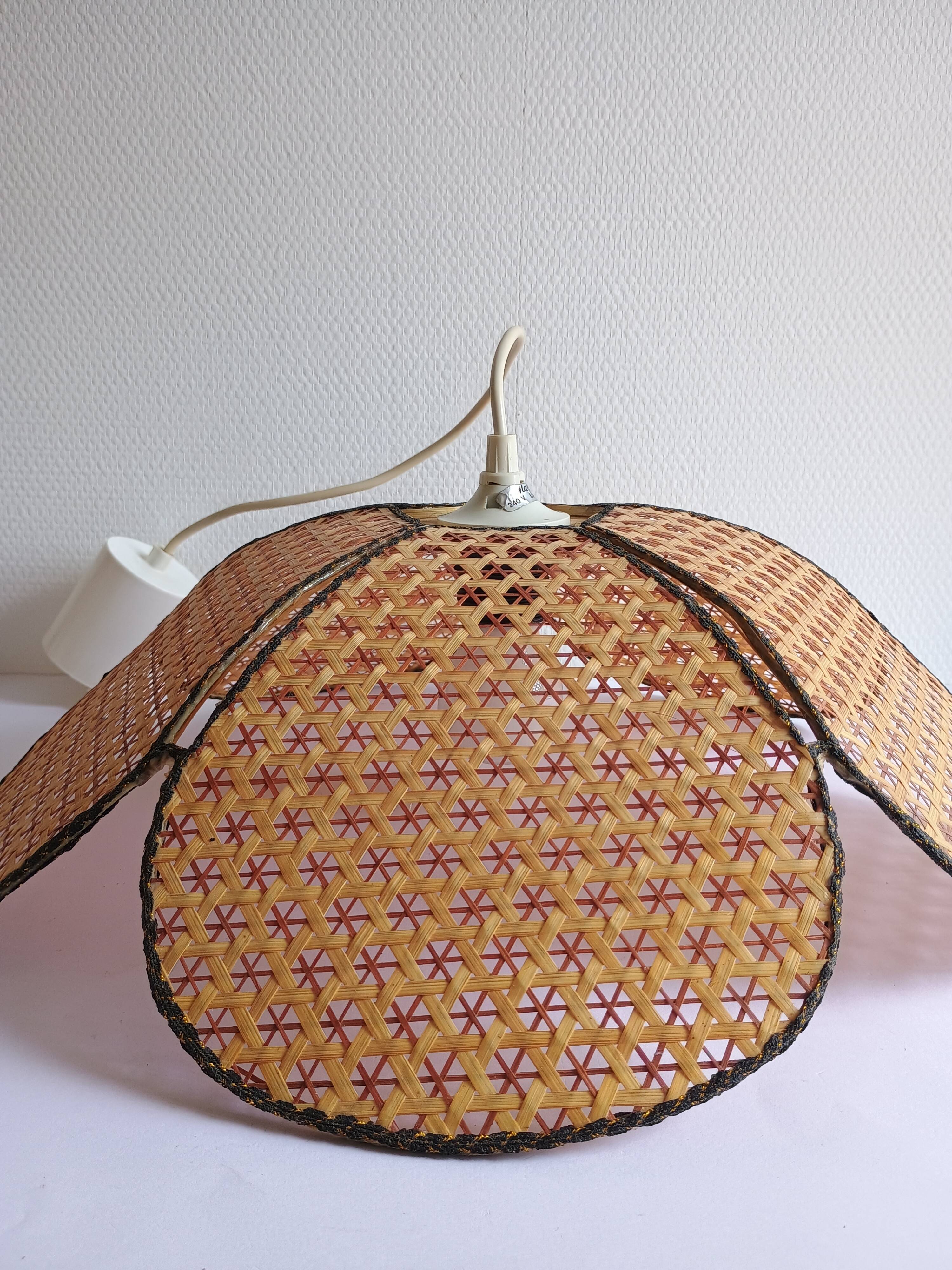 Lustre pétales bambou cannage vintage