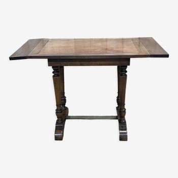 Walnut desk table early twentieth with leather top