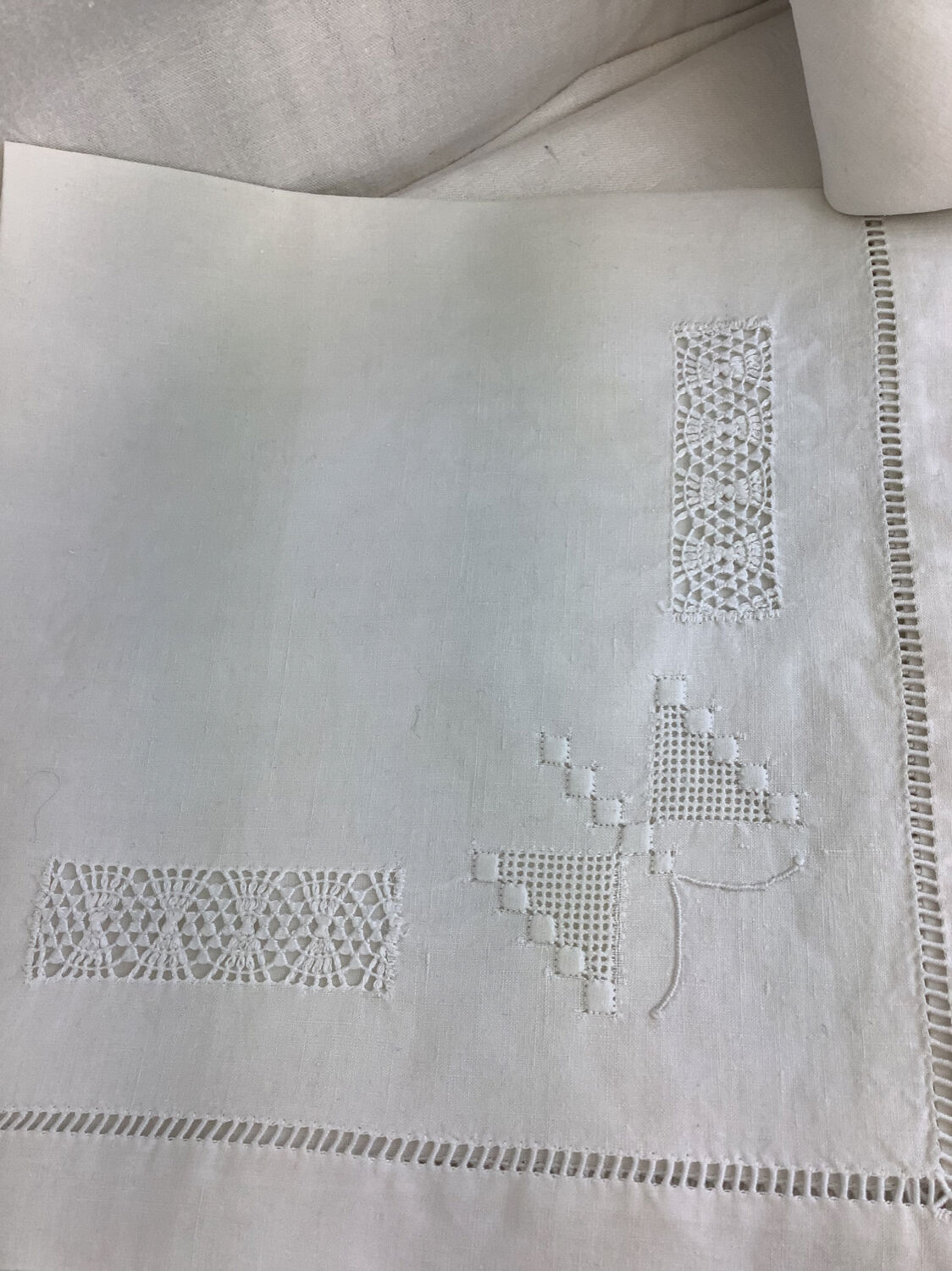 6 Antique embroidered napkins