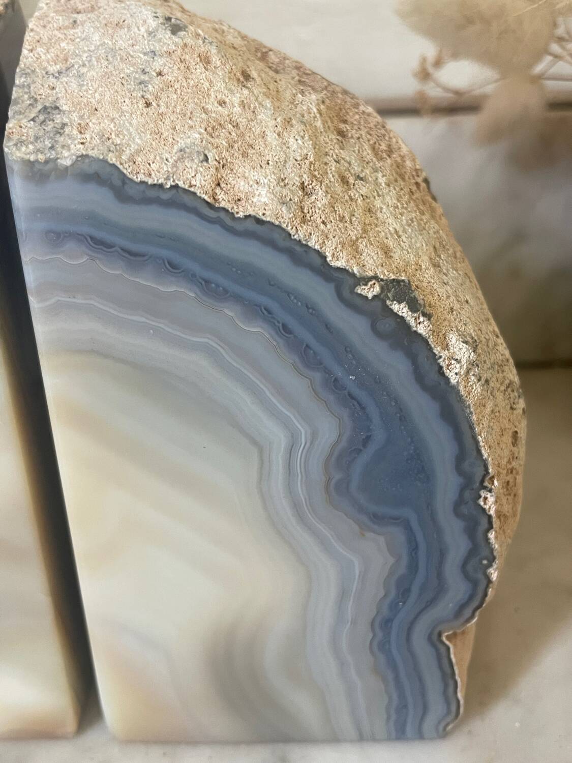 Paire de serre-livres en agate