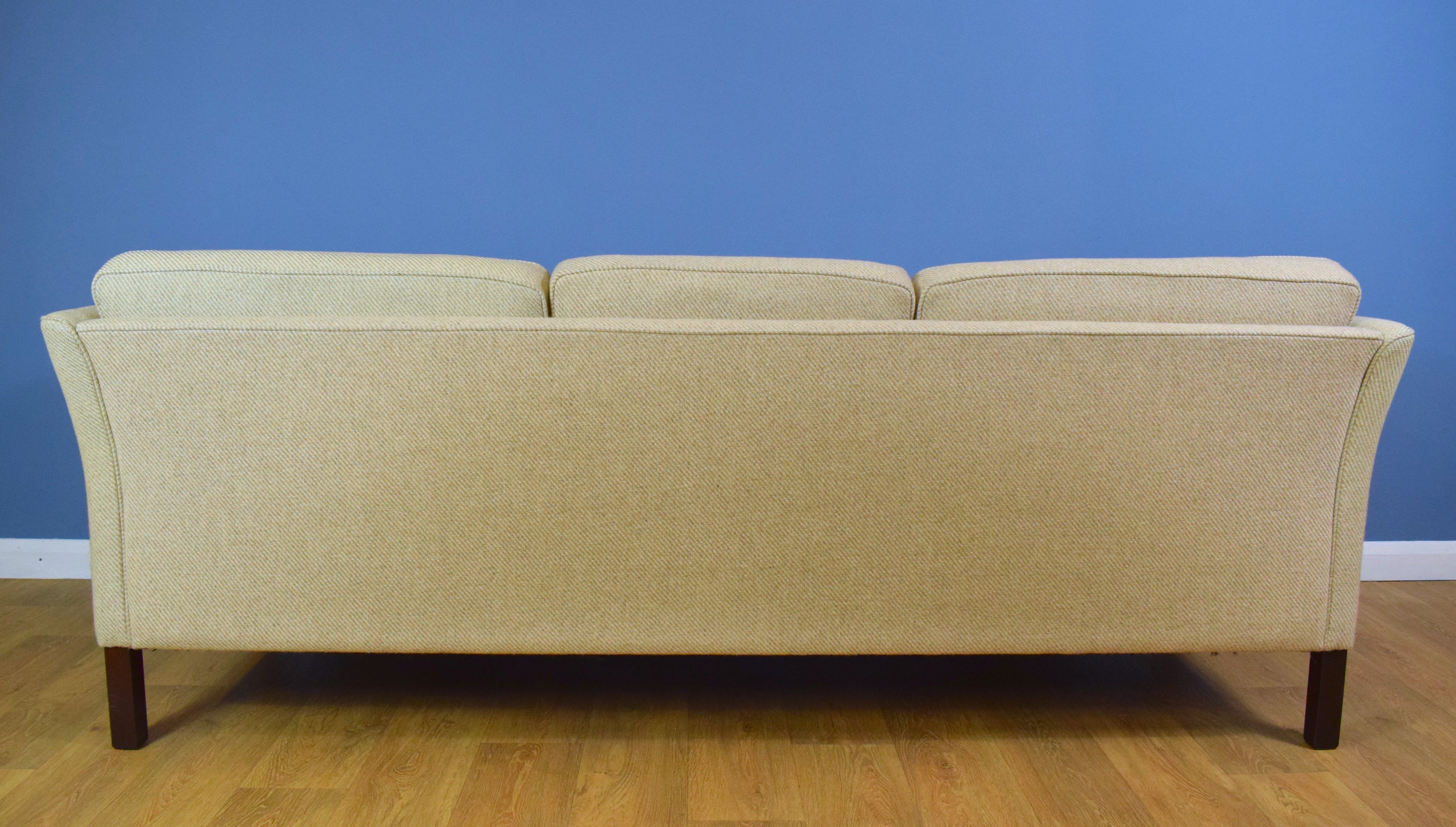Mid century retro danish stouby style wool 3 seat sofa settee 1980s
