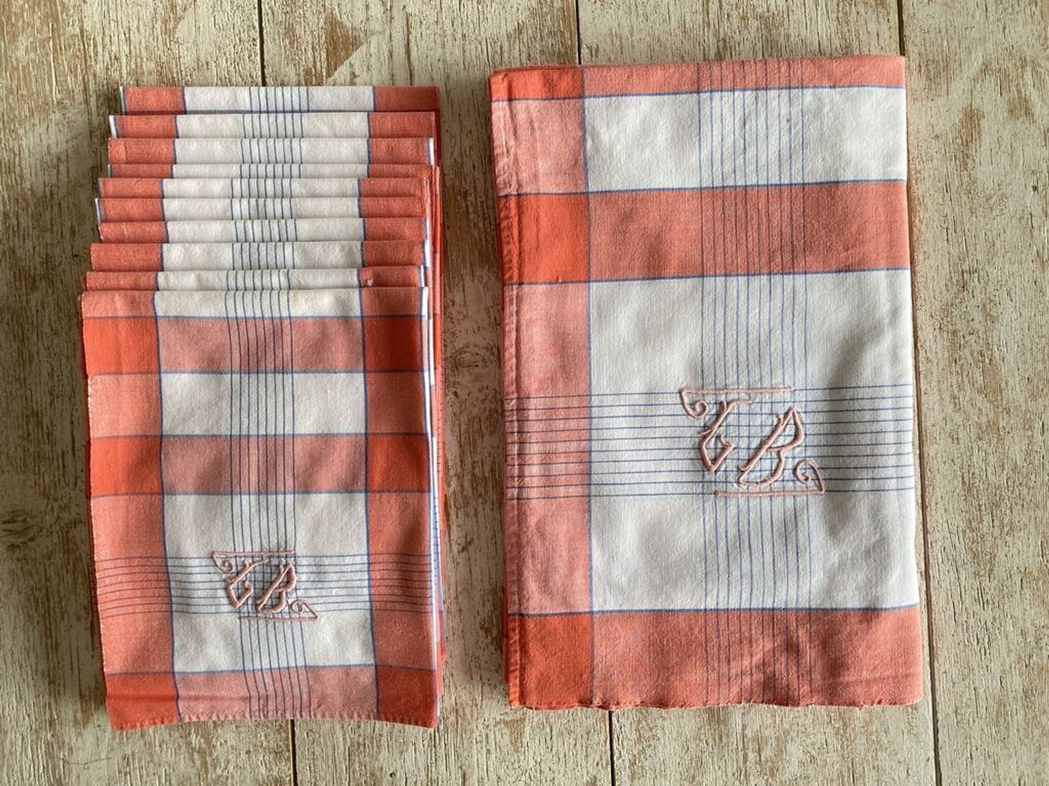 Tablecloth and its 8 monogrammed Scottish napkins GB - 150x140 - cotton