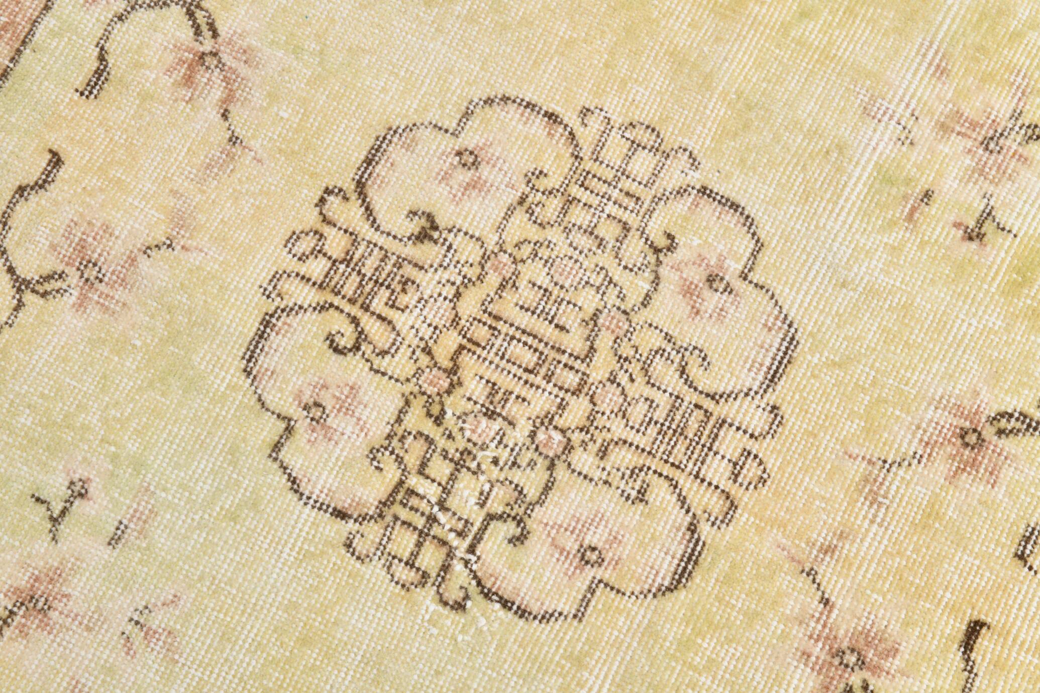 3x6 Pale Yellow & Brown Classic Turkish Rug, 110x197Cm