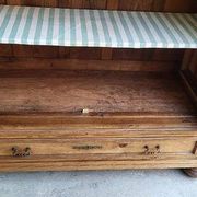 Display cabinet with 2 doors in walnut with bevelled glass from the 19th century.
