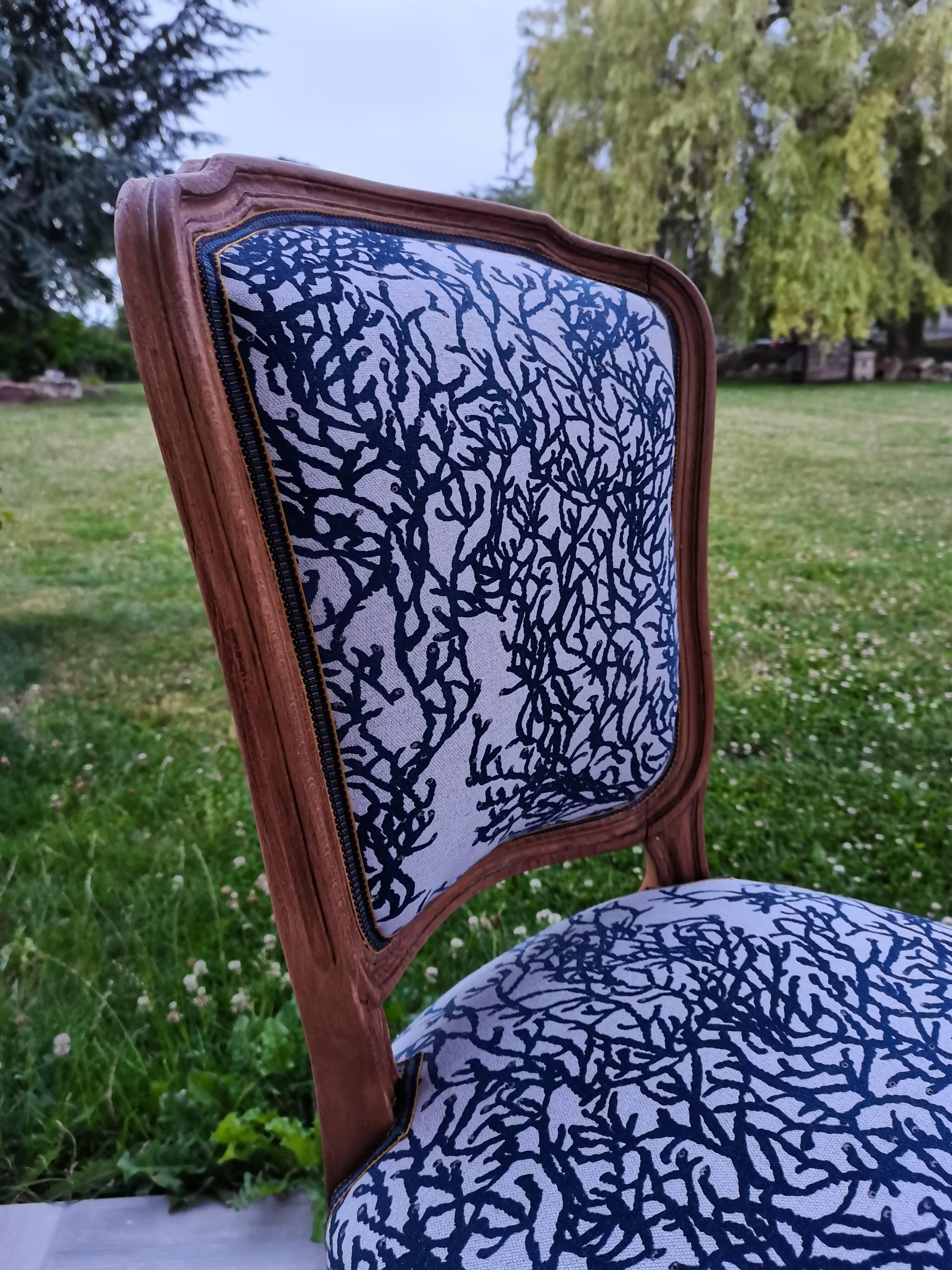 Medallion chair