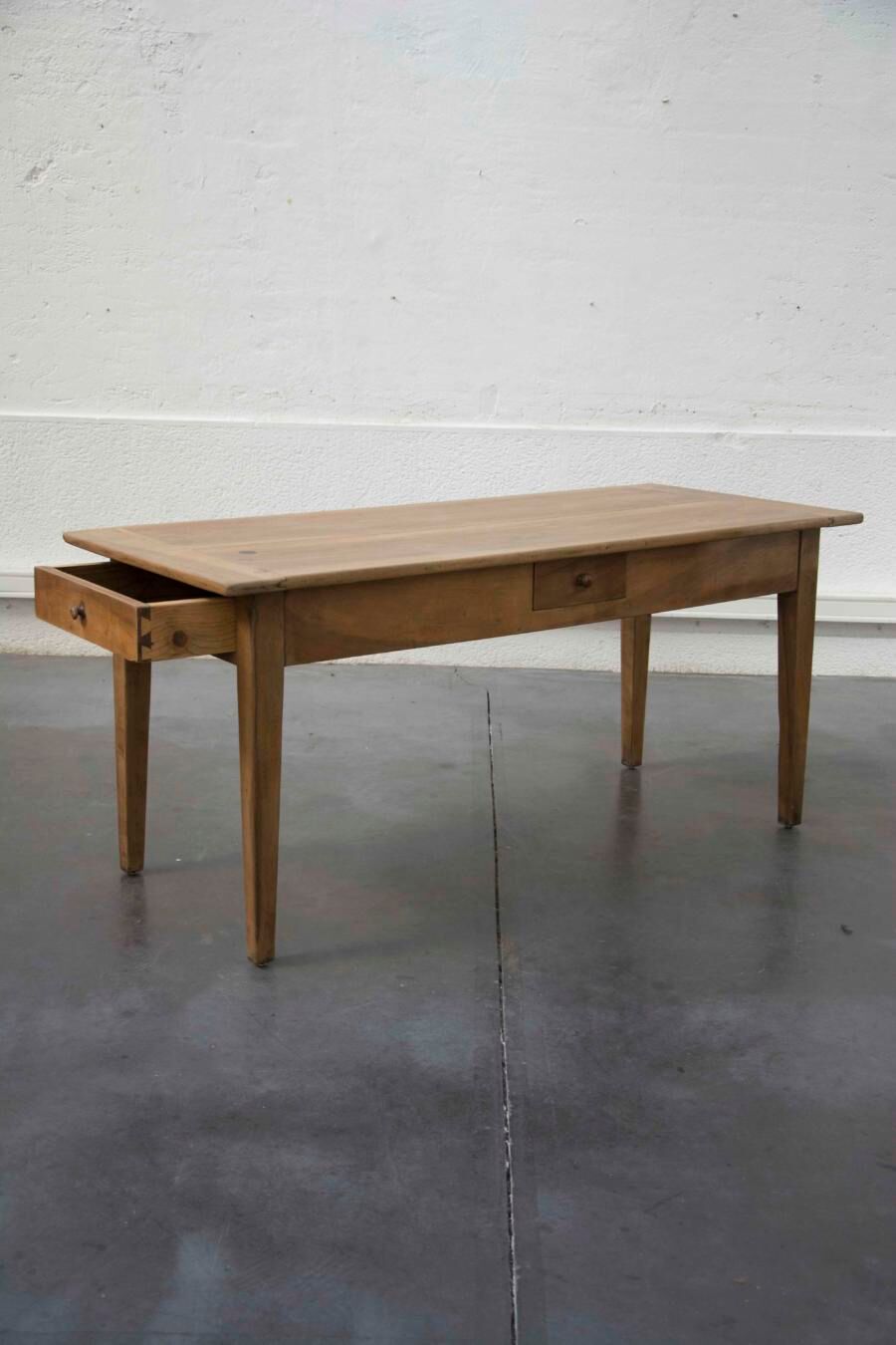 Countryside table
