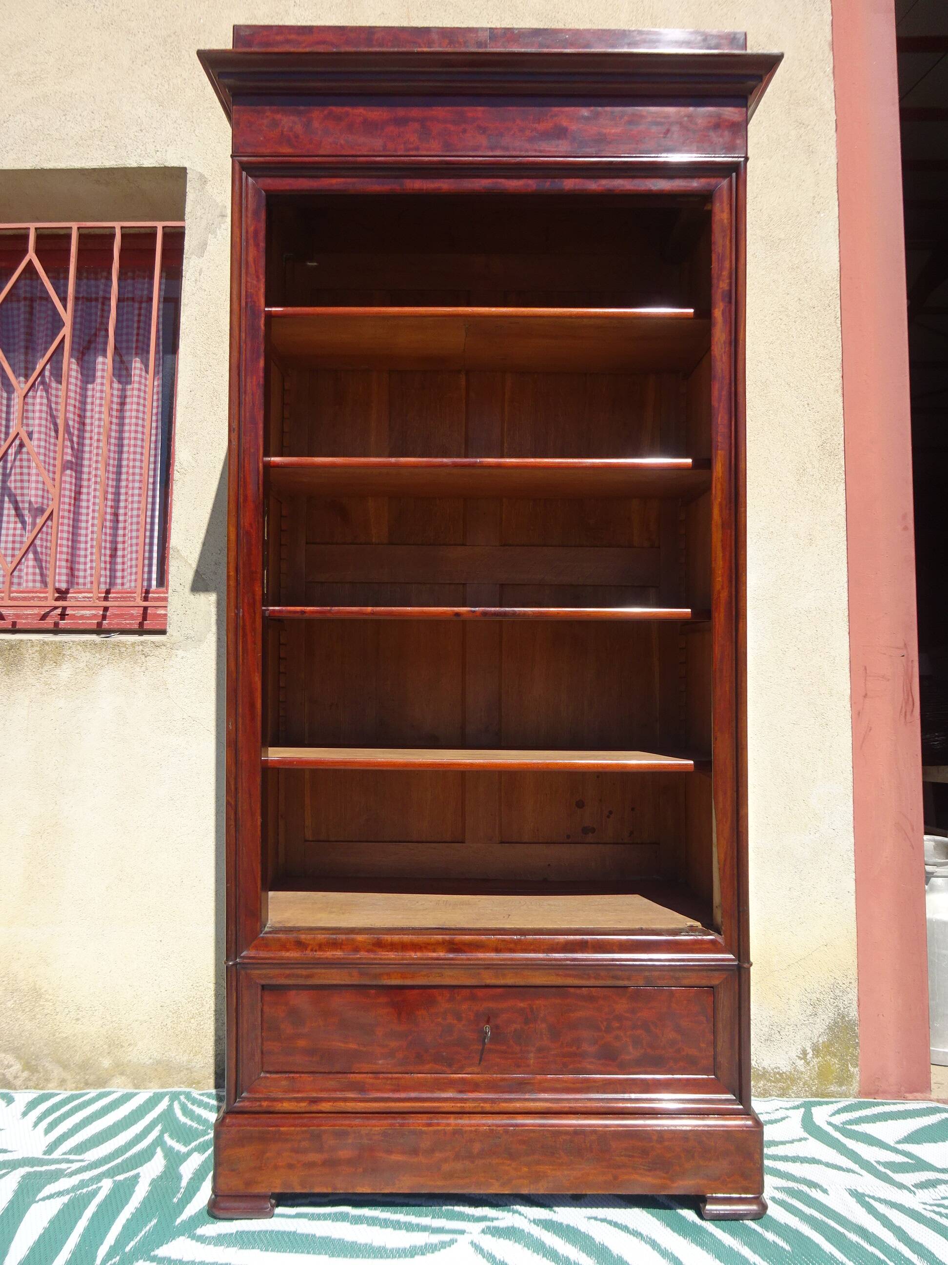Mahogany bookcase