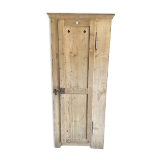 Wooden locker, hosiery