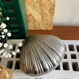 Shell jewelry box
