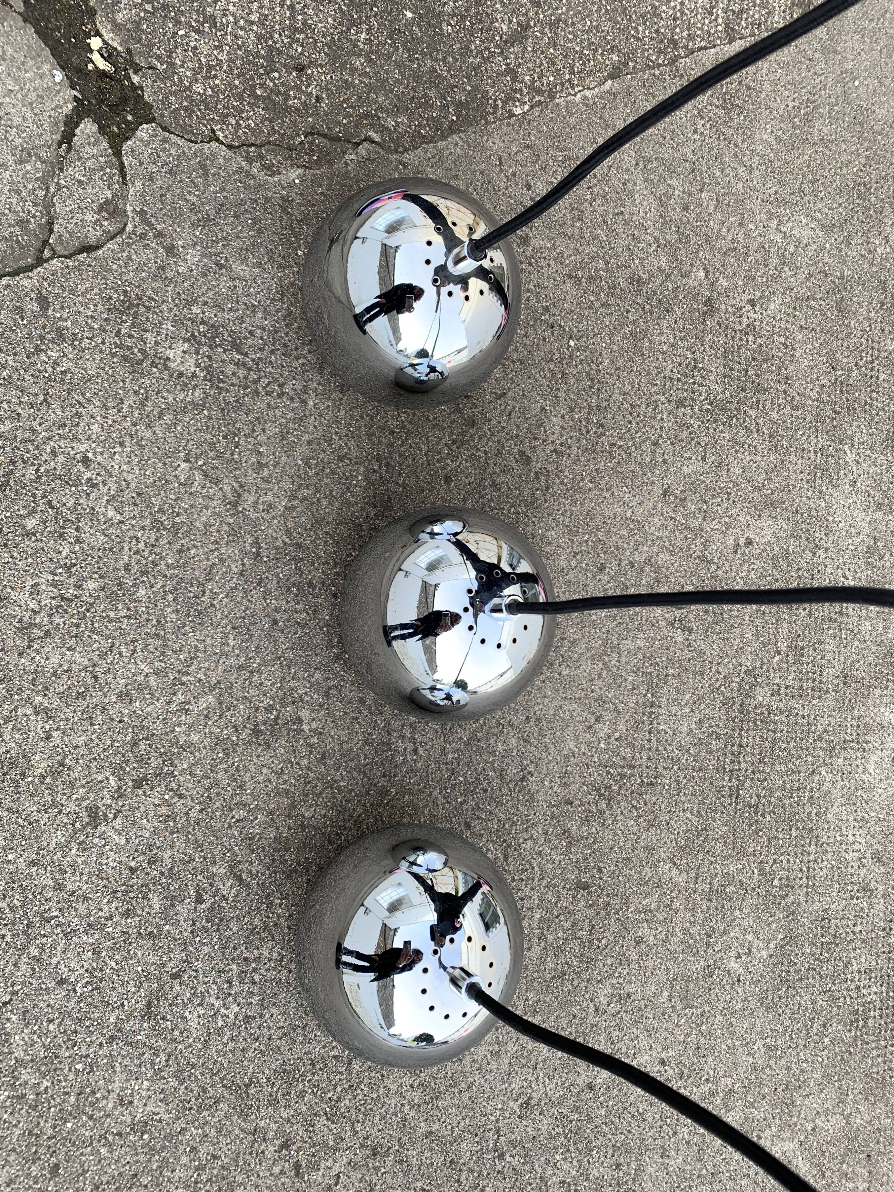 3-ball chrome hanging lamp