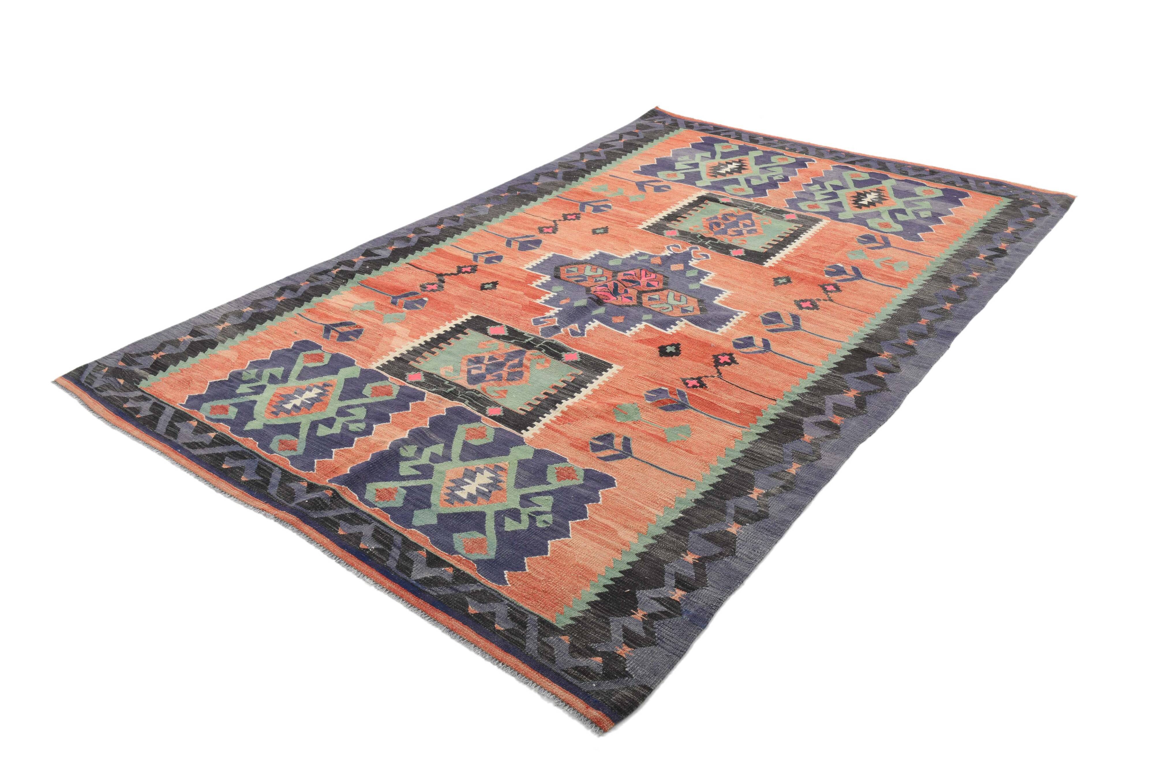 6x9 Red & Green Vintage Kilim Rug, 174x279Cm