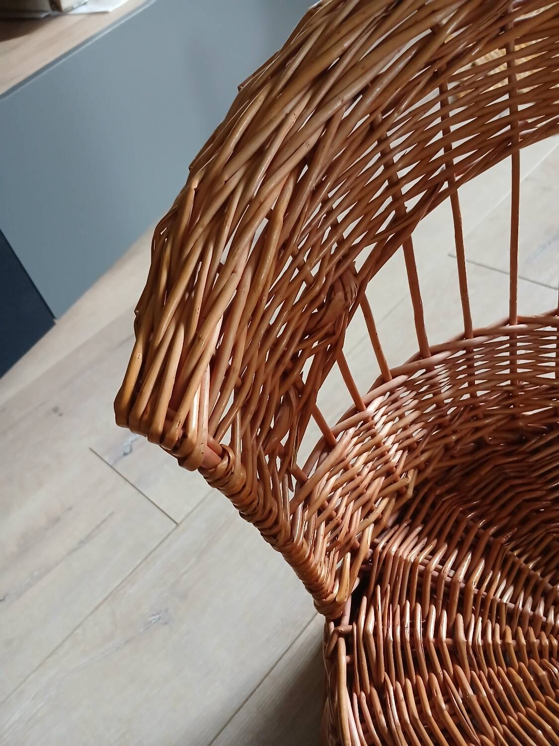 Fauteuil enfant ancien en rotin