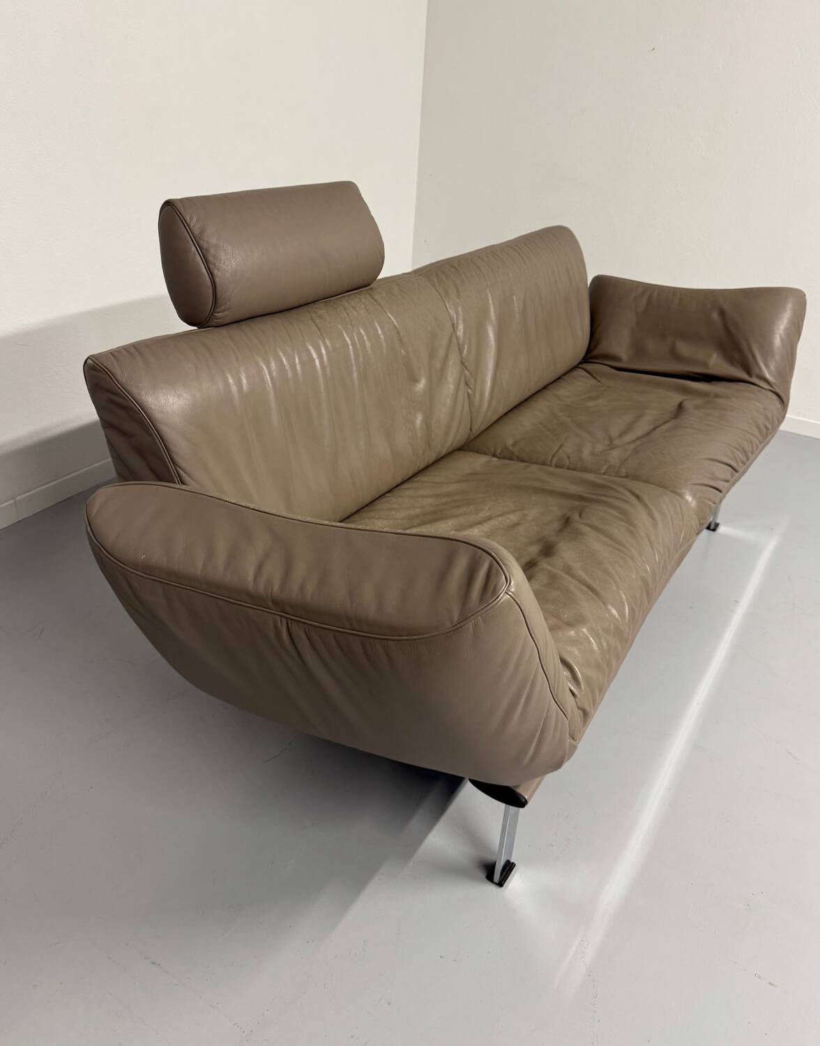 De Sede ds 140 grey 2/3 seater sofa, vintage leather, 80s design