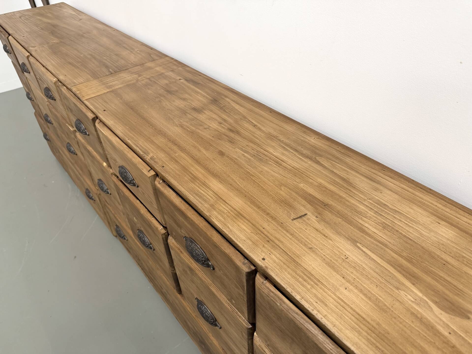 Large Pine Workshop Furniture with Drawers
