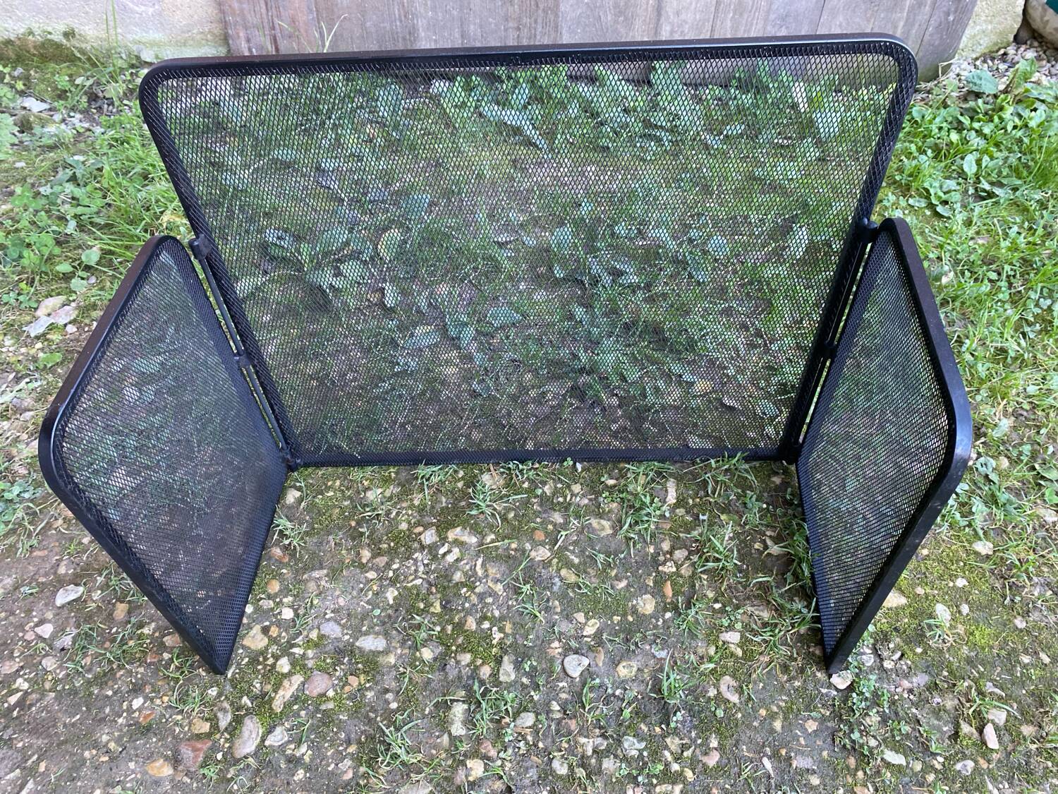 Fire screen fireplace screen black metal mesh 3 leaves vintage