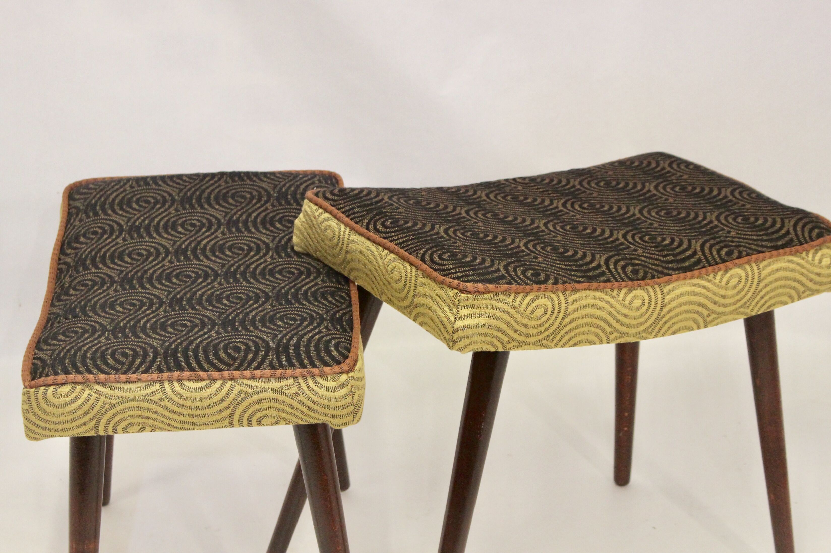 Pair of scandinavian stools 50/60